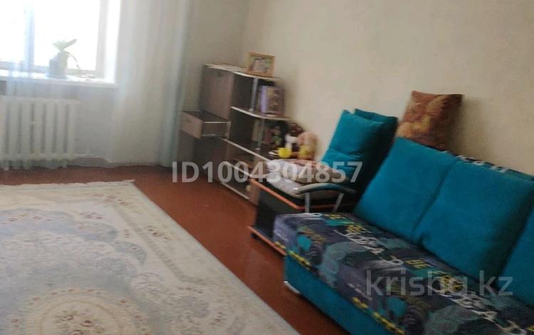 3-комнатная квартира · 69.5 м² · 3/4 этаж, Пр. Назарбаева 54 за 35 млн ₸ в Усть-Каменогорске, Ульбинский — фото 3