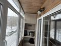 3-комнатная квартира · 56 м² · 2/5 этаж, Пришахтинск, 22й микрорайон 18 за 26 млн ₸ в Караганде, Алихана Бокейханова р-н — фото 8