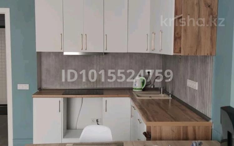 2-бөлмелі пәтер · 55 м² · 2/10 қабат, Назарбаева 34/1, бағасы: 400 000 ₸ в Алматы, Медеуский р-н — фото 2