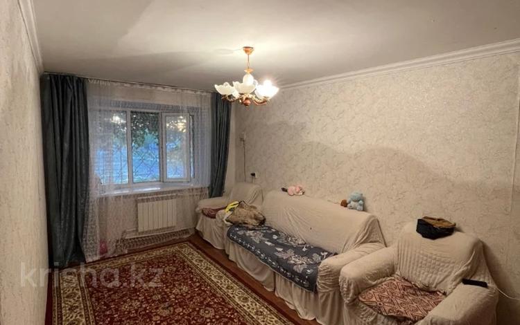 2-комнатная квартира · 58.6 м² · 1/5 этаж, Майкудук, 18й микрорайон 11 за 12.8 млн ₸ в Караганде, Алихана Бокейханова р-н — фото 7