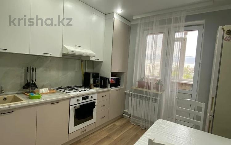 2-комнатная квартира · 56.1 м² · 5/5 этаж, Рыскулова за 18.5 млн ₸ в Актобе — фото 2