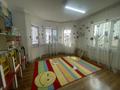 Жеке үй · 5 бөлме · 240 м² · 10 сот., мкр Акбулак — Момышулы Рыскулова, бағасы: 260 млн ₸ в Алматы, Алатауский р-н — фото 3