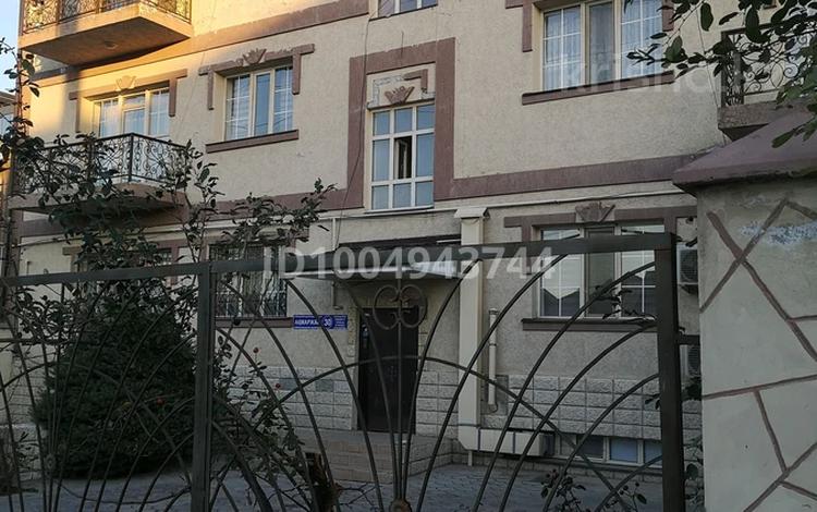 4-бөлмелі пәтер · 120 м² · 1/3 қабат, мкр Малый Самал, Мкр. Самал 2 30 — ТД Изуми, дендропарк, бағасы: 48.5 млн ₸ в Шымкенте, Туран р-н — фото 9