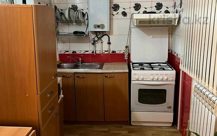 4-комнатная квартира · 100 м² · 2/4 этаж, Иляева за 200 000 ₸ в Шымкенте — фото 2