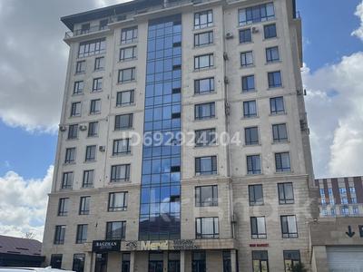 3-комнатная квартира, 118 м², 9/10 этаж, мкр Север , Рыскулова 62 за 55 млн 〒 в Шымкенте, Енбекшинский р-н