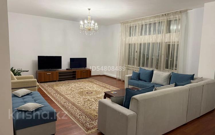 3-комнатная квартира · 139 м² · 7/16 этаж, Кунаева 12 — Акмешит, Байтерек за 450 000 ₸ в Астане, Алматы р-н — фото 17