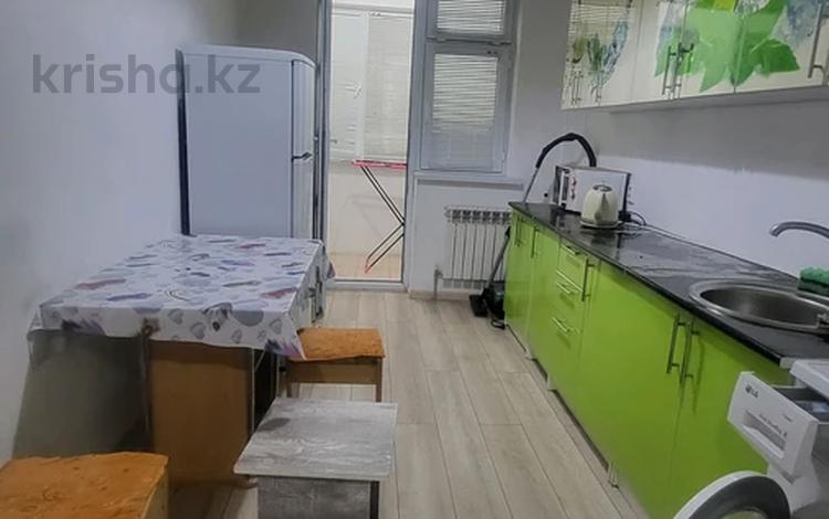 1-комнатная квартира · 40 м² · 4/7 этаж, Тулеметова 69/31 за 130 000 ₸ в Шымкенте, Каратауский р-н — фото 2