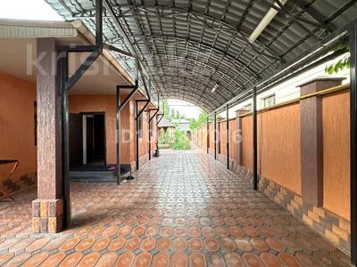 Отдельный дом · 4 комнаты · 127 м² · 8 сот., мкр Самал-2, Сарыозек 6855 за 58 млн ₸ в Шымкенте, Абайский р-н