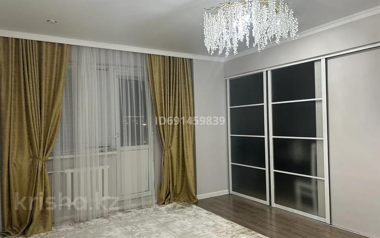 2-комнатная квартира · 66.4 м² · 3/4 этаж, мкр Нурсая, Т.Чердабаева 12 за 23 млн ₸ в Атырау — фото 3