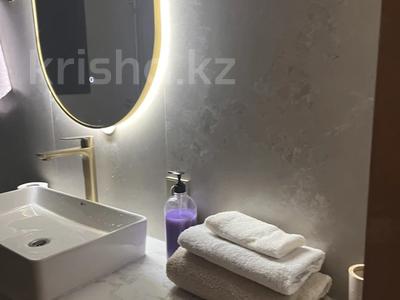 2-бөлмелі пәтер · 85 м² · 10 қабат, 18А ш/а 4, бағасы: 25 000 ₸ в Актау, 18А мкр