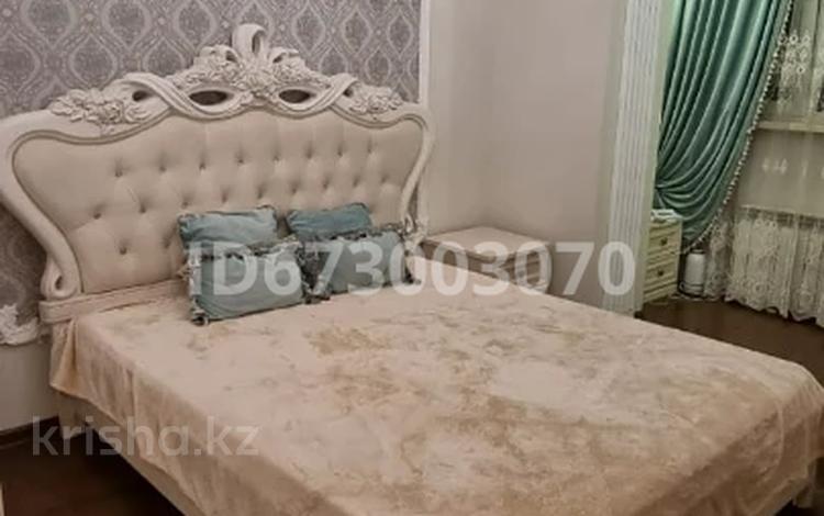 1-комнатная квартира · 40 м² · 9/10 этаж, мкр Аксай-5, Б. Момышулы 25 за 15 000 ₸ в Алматы, Ауэзовский р-н — фото 2