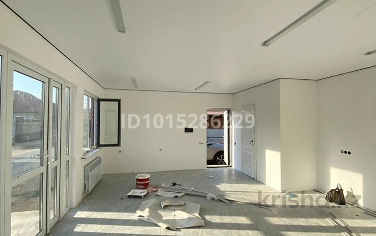 Дүкендер мен бутиктер, студиялар · 50 м², бағасы: 250 000 ₸ в Ельтае — фото 2