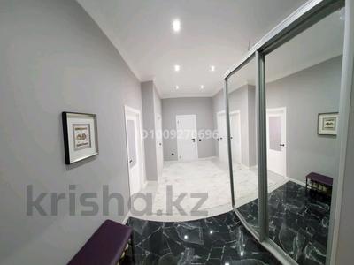 3-бөлмелі пәтер · 88 м² · 7/9 қабат, Розы Баглановой 3/1, бағасы: 65 млн ₸ в Астане, Нура р-н