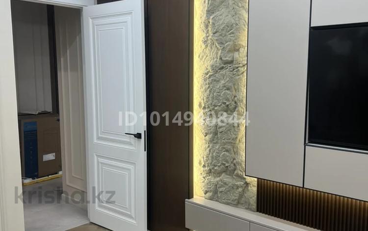 3-бөлмелі пәтер · 68 м² · 8/12 қабат, Тастақ-3 ш/а. 274/5, бағасы: 85 млн ₸ в Алматы, Алмалинский р-н — фото 2