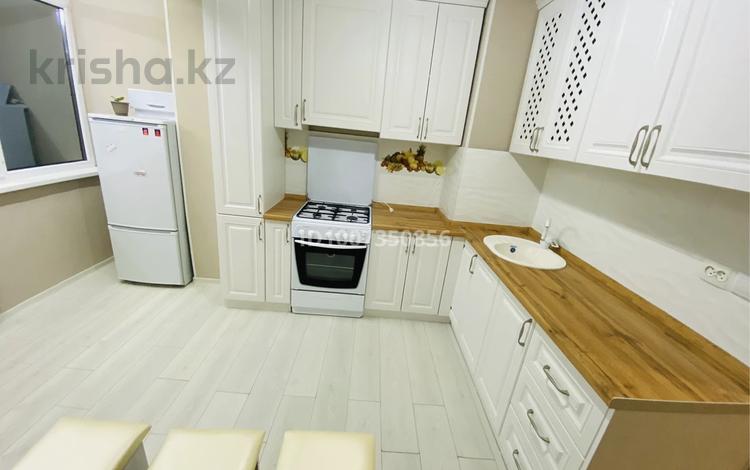1-комнатная квартира · 40 м² · 5/6 этаж, 35-мкр, 35 микрорайон 17/1 за 10.9 млн ₸ в Актау — фото 2