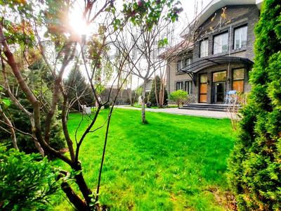 Продажа домов и дачи в Алматы: Отдельный дом · 7 комнат · 650 м² · 30 сот., мкр Мамыр-4 за 750 млн 〒 Отдельный дом · 7 комнат · 650 м² · 30 сот., мкр Мамыр-4 за 750 млн 〒 в Алматы, Ауэзовский р-н