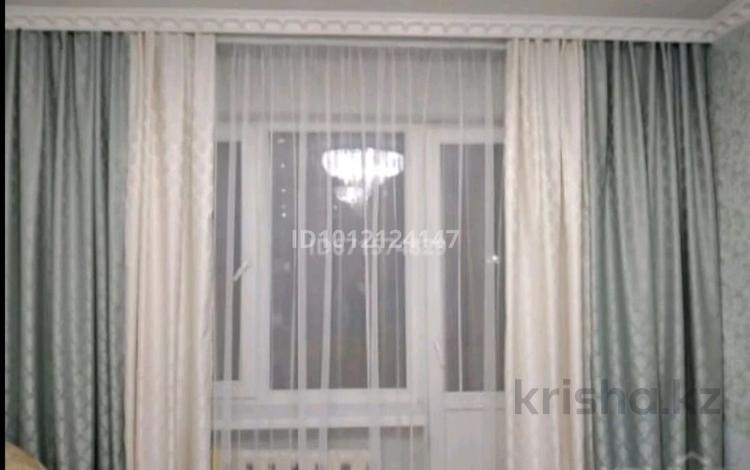 3-бөлмелі пәтер · 60 м² · 4/5 қабат, ул. Алиби Жангельдина 25, бағасы: 25.5 млн ₸ в Астане, р-н Байконур — фото 2
