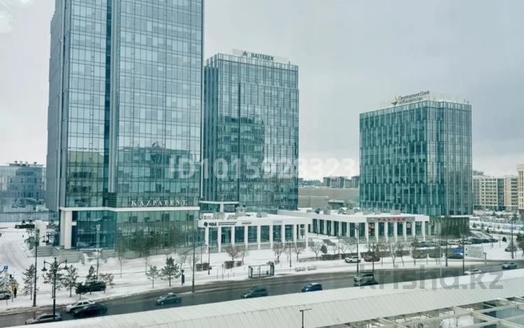 3-бөлмелі пәтер · 97 м² · 6/22 қабат, Мангилик Ел 54/1, бағасы: 500 000 ₸ в Астане, Есильский р-н — фото 2