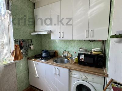 2-бөлмелі пәтер · 43 м² · 2/5 қабат, Павлова 4, бағасы: 20 млн ₸ в Шымкенте, Туран р-н