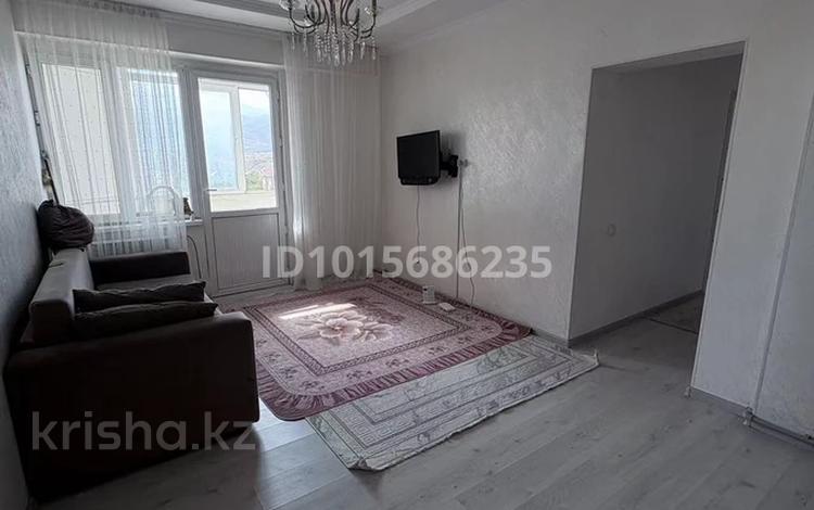 3-комнатная квартира · 87 м² · 8/8 этаж, Микрорайон Алтын Ауыл 15 за 350 000 ₸ в Каскелене — фото 2
