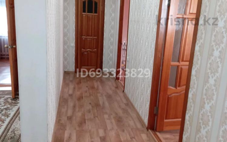 Жеке үй · 4 бөлме · 150 м² · 6 жүзд., Жилгородок ш/а. 33А, бағасы: 30 млн ₸ в Актобе, мкр Жилгородок — фото 19