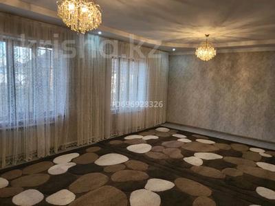 Жеке үй • 8 бөлмелер • 150 м² • 10 сот., Акан сери, бағасы: 35 млн 〒 в Туркестане