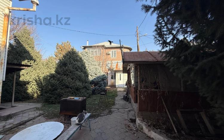 Отдельный дом · 5 комнат · 299 м² · 6.6 сот., мкр Дубок-2 266 за 150 млн ₸ в Алматы, Ауэзовский р-н — фото 6