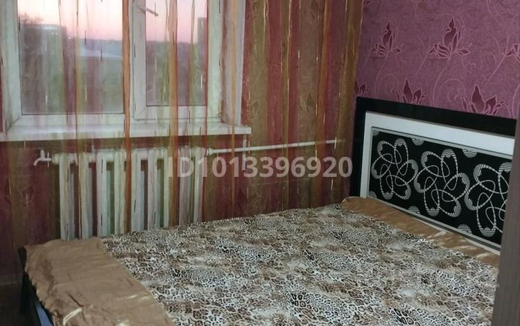 2-комнатная квартира · 54 м² · 5/5 этаж, мкр 8 за 130 000 ₸ в Актобе — фото 2