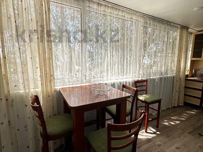 3-бөлмелі пәтер · 76 м² · 1/5 қабат, 15-ш/а. 10, бағасы: 25 000 ₸ в Актау, 15-й мкр