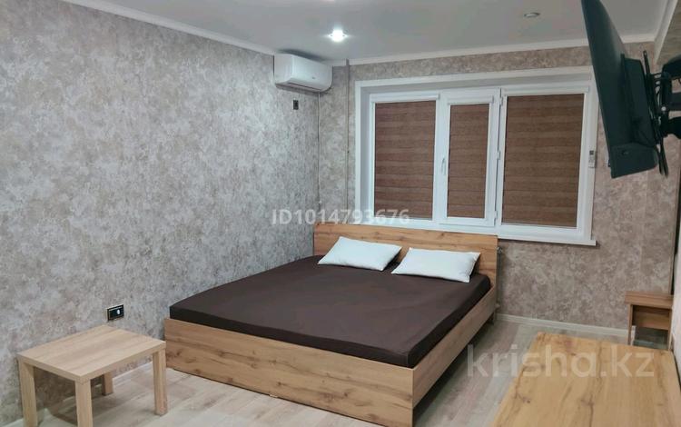 1-бөлмелі пәтер · 30 м² · 1/5 қабат, Алимжанова 4, бағасы: 150 000 ₸ в Балхаше — фото 2