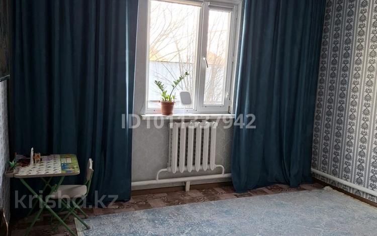 Жеке үй · 4 бөлме · 100 м² · 4 жүзд., Алтын Орда 3/1 — Возле 51 школы, бағасы: 22 млн ₸ в Уральске — фото 2