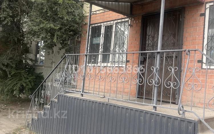 Свободное назначение · 50 м² за 350 000 ₸ в Актобе, мкр 11 — фото 2