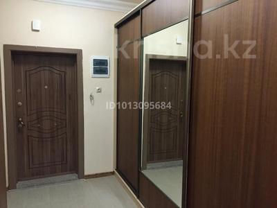 1-бөлмелі пәтер · 56.8 м² · 10/12 қабат, мкр Мамыр-7, Шаляпина 21 — Момышулы, бағасы: 300 000 ₸ в Алматы, Ауэзовский р-н