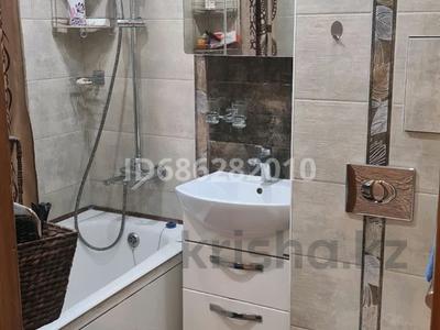 2-бөлмелі пәтер · 45 м² · 2/4 қабат, мкр №5 17, бағасы: 16 000 ₸ в Алматы, Ауэзовский р-н