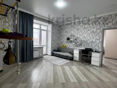 5-бөлмелі пәтер · 180 м² · 7/9 қабат, мкр. Алтын орда, проспект Тауелсиздик, бағасы: 62 млн ₸ в Актобе