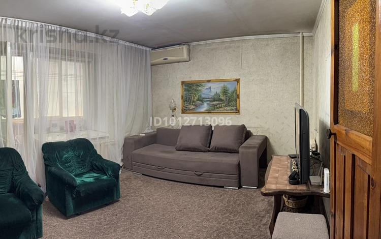 5-бөлмелі пәтер · 83.3 м² · 2/5 қабат, михаэлиса 2, бағасы: 35 млн ₸ в Усть-Каменогорске, Ульбинский — фото 2