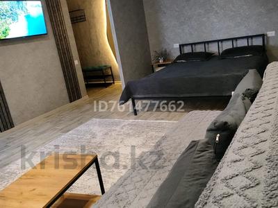 1-комнатная квартира · 32 м² · 1/4 этаж, Космонавтов 13 — Площадь. Акимат. ЦОН. ЛОЦ. Гранат. за 5 000 〒 в Рудном