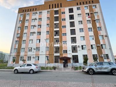 2-бөлмелі пәтер · 58 м² · 3/7 қабат, Есим Хана 14/4, бағасы: 17 млн ₸ в Туркестане