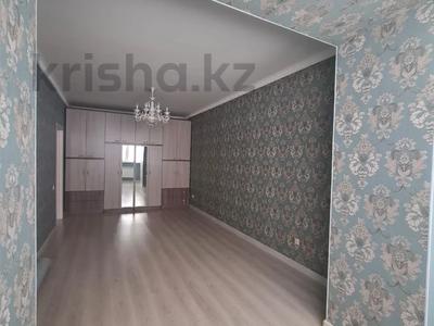 1-комнатная квартира · 52 м² · 4/5 этаж, мкр. Алтын орда, Тауелсиздик 5/2 за 19.8 млн ₸ в Актобе