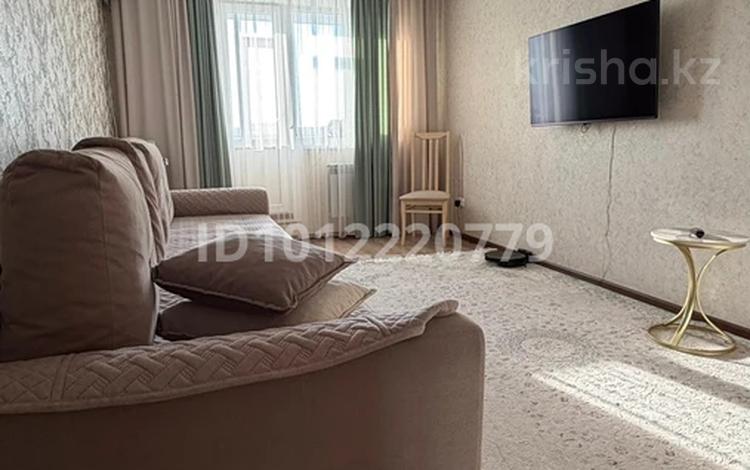 2-бөлмелі пәтер · 57 м² · 7/10 қабат, ул. Маяковского 101/1, бағасы: 33 млн ₸ в Костанае — фото 2