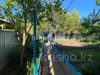 Жеке үй · 3 бөлме · 110 м² · 6 сот., Кургулова 8, бағасы: 23 млн ₸ в Актобе, жилой массив Жилянка