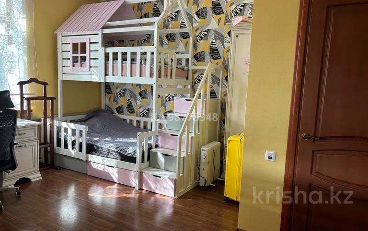 Отдельный дом · 7 комнат · 160 м² · 5 сот., Капал 326 за 50 млн 〒 в Таразе — фото 2