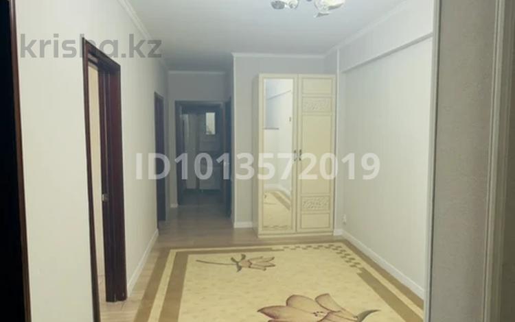2-комнатная квартира · 75 м² · 10/10 этаж, 27-й мкр 85 — Рядом анвар за 180 000 ₸ в Актау — фото 2