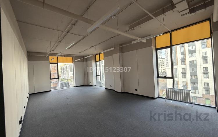 Свободное назначение · 57.9 м² за 550 000 ₸ в Астане, Нура р-н — фото 2