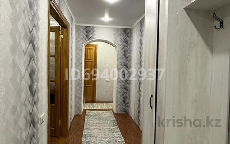3-комнатная квартира, 63 м², 10/10 этаж, Назарбаева за 18.5 млн 〒 в Павлодаре — фото 2