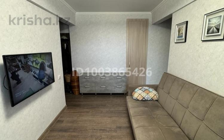 3-комнатная квартира · 60 м² · 2/5 этаж, Казахстан 86 за 24 млн 〒 в Усть-Каменогорске — фото 13