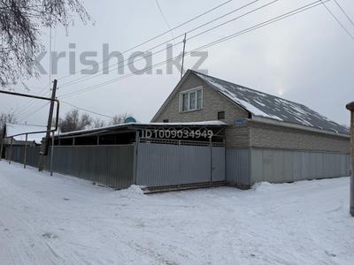 Отдельный дом · 4 комнаты · 200 м² · 9 сот., 1 линия 32 — С. Мухаметжан Туймебаев, ПКСТ Алмагуль за 52 млн 〒 в 
