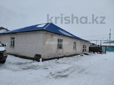 Отдельный дом · 4 комнаты · 150 м² · 10 сот., Мустафа шокай 41 — Шанхай за 25 млн 〒 в Кояндах