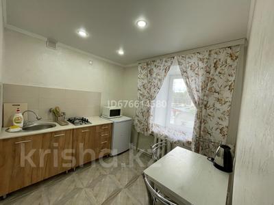 1-комнатная квартира · 40 м² · 2/5 этаж, Кенесары 23 за 15 000 ₸ в Бурабае