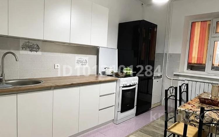 1-бөлмелі пәтер · 43 м² · 1/5 қабат, мкр. Алтын орда 38Д, бағасы: 18 млн ₸ в Актобе — фото 2